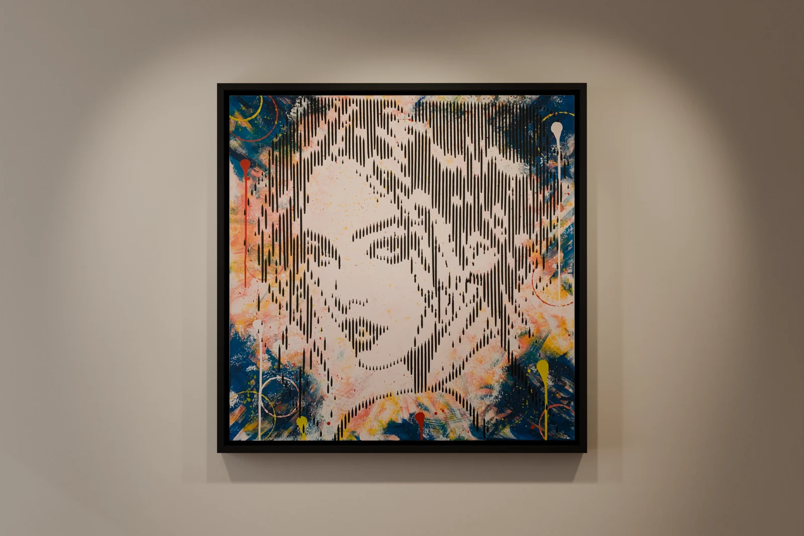 Charlotte Sees You — vue de face